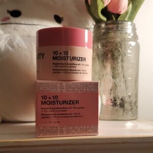 10+10 Moisturizer Brightening & Smoothing Face Cream - Pink